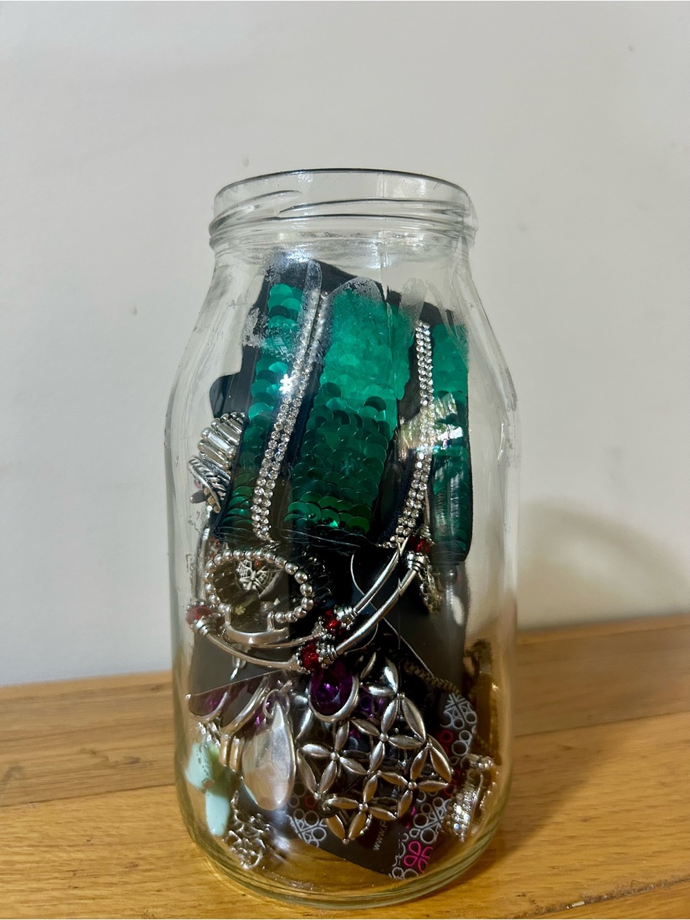 paparazzi Emerald Sequin Statement Bracelet Set